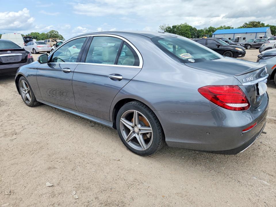 57609896 :رقم المزاد ، WDDZF4KB6HA106072 vin ، 2017 Mercedes-benz E مزاد بيع