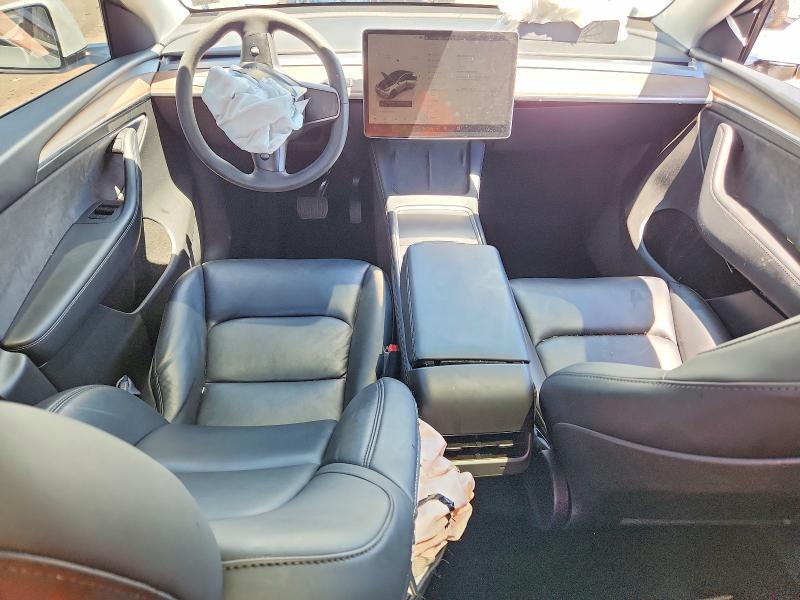 58152096 :رقم المزاد ، 7SAYGAEE2SF306648 vin ، 2025 Tesla Model Y مزاد بيع