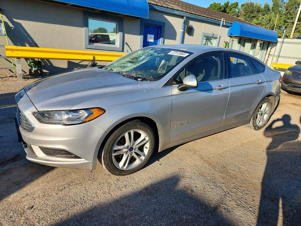 57312866 :رقم المزاد ، 3FA6P0LU6JR267798 vin ، 2018 Ford Fusion مزاد بيع