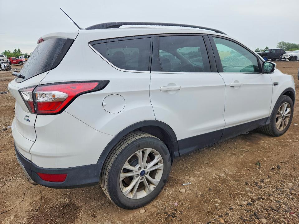 Продажа на аукционе авто 2018 Ford Escape, vin: 1FMCU9GD4JUA58455, номер лота: 57526636