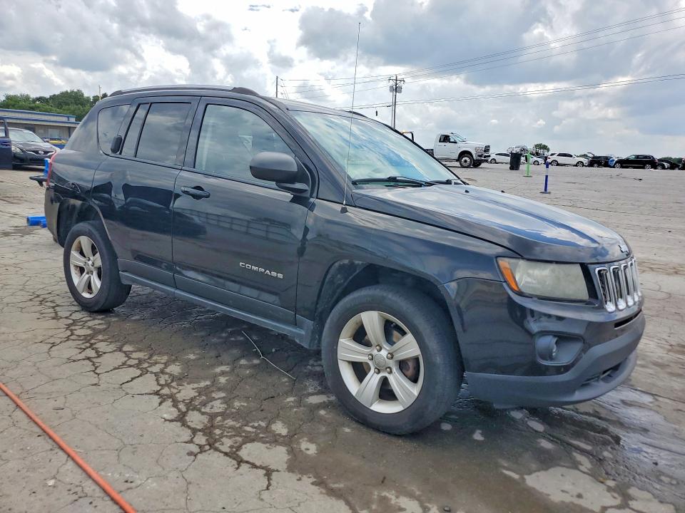 58960716 :رقم المزاد ، 1C4NJDBB5GD500599 vin ، 2016 Jeep Compass مزاد بيع