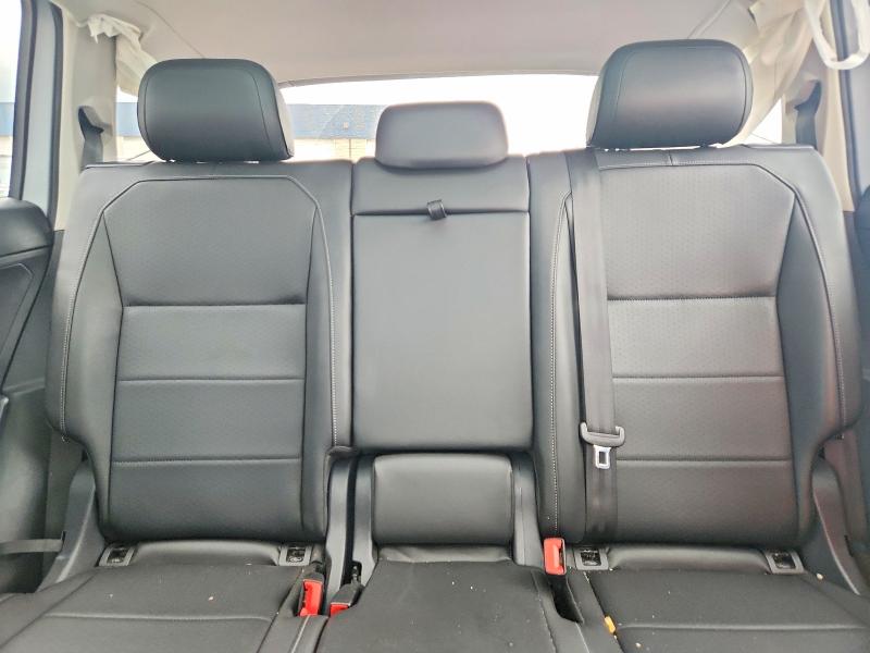 Продаж на аукціоні авто 2018 Volkswagen Tiguan, vin: 3VV2B7AX5JM222184, номер лоту: 56659256