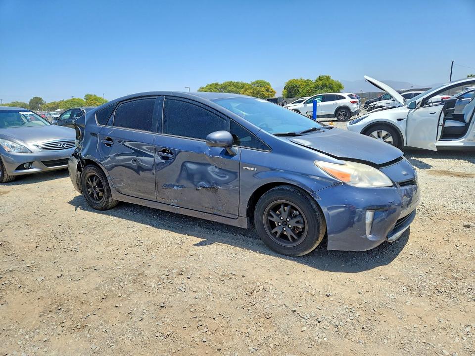 55708916 :رقم المزاد ، JTDKN3DU5D1717650 vin ، 2013 Toyota Prius مزاد بيع