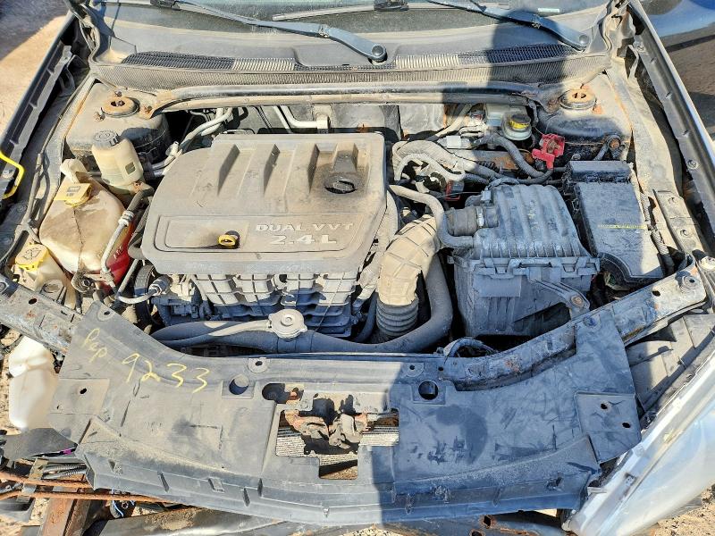58572096 :رقم المزاد ، 1C3CCBAB3DN532744 vin ، 2013 Chrysler 200 مزاد بيع