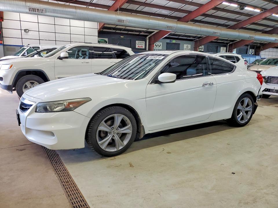 58350016 :رقم المزاد ، 1HGCS2B85BA005828 vin ، 2011 Honda Accord مزاد بيع