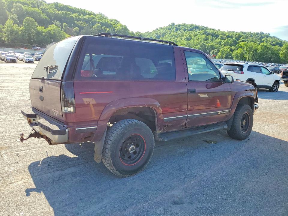 55704096 :رقم المزاد ، 3GNEK18R8WG106426 vin ، 1998 Chevrolet Tahoe مزاد بيع