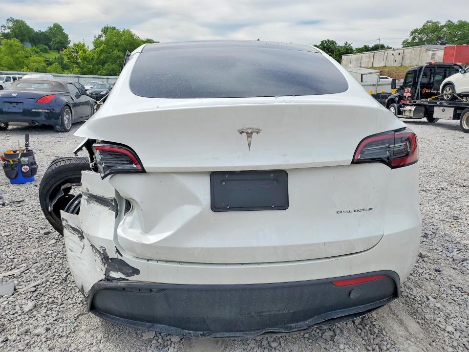 Aukcja sprzedaży 2024 Tesla Model Y, vin: 7SAYGDEE1RF209324, numer aukcji: 56499626