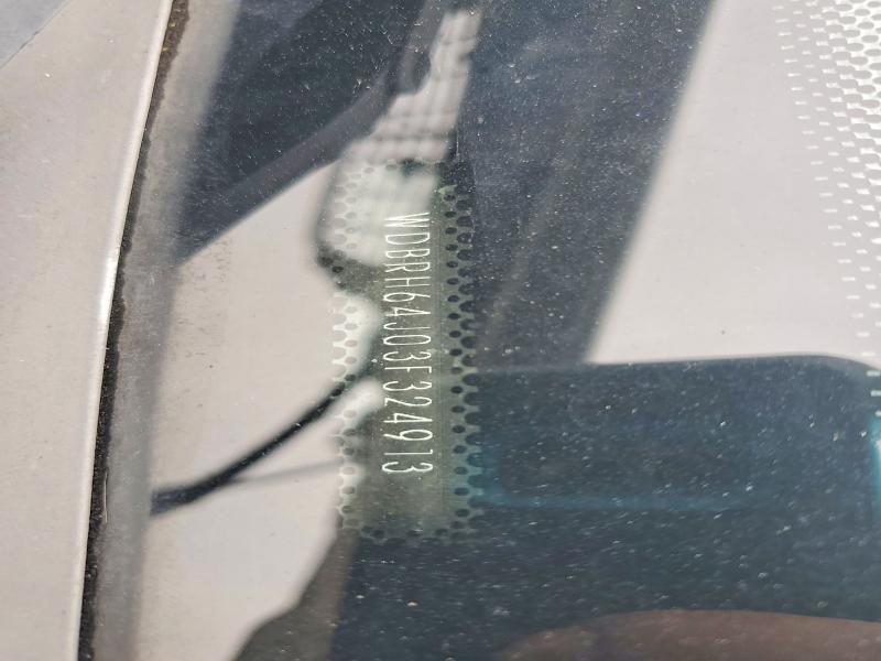 56117316 :رقم المزاد ، WDBRH64J03F324913 vin ، 2003 Mercedes-benz C مزاد بيع