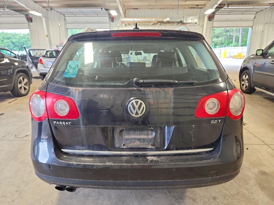 Продажа на аукционе авто 2010 Volkswagen Passat, vin: WVWXK7AN8AE167643, номер лота: 58611556