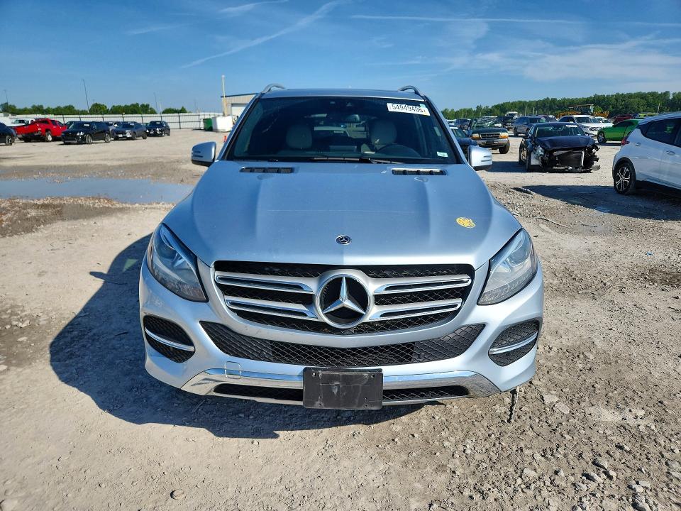 54949406 :رقم المزاد ، 4JGDA5JB1JB069745 vin ، 2018 Mercedes-benz Gle مزاد بيع