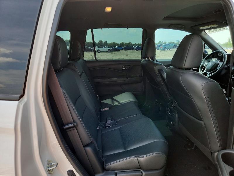 56898956 :رقم المزاد ، 5FNYF8H08MB014725 vin ، 2021 Honda Passport مزاد بيع