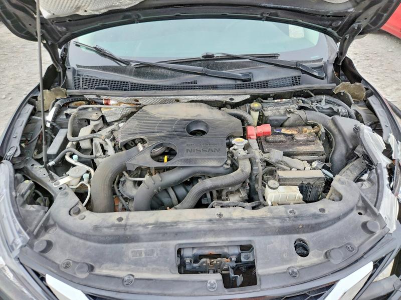55215636 :رقم المزاد ، 3N1CB7AP4HY302908 vin ، 2017 Nissan Sentra مزاد بيع