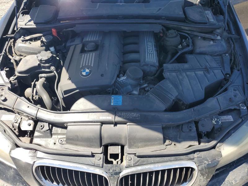 56798066 :رقم المزاد ، WBAPH5G53BNM81063 vin ، 2011 Bmw 328 مزاد بيع