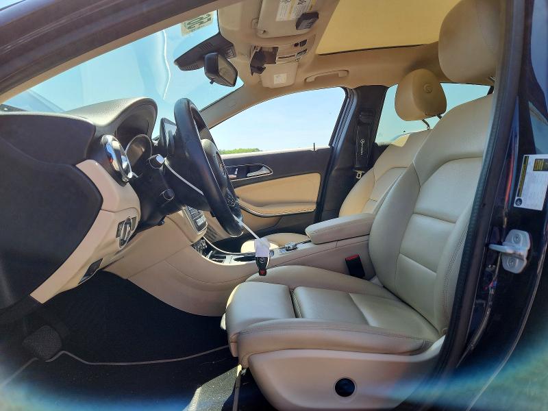56821796 :رقم المزاد ، WDCTG4EB5JJ454762 vin ، 2018 Mercedes-benz Gla مزاد بيع