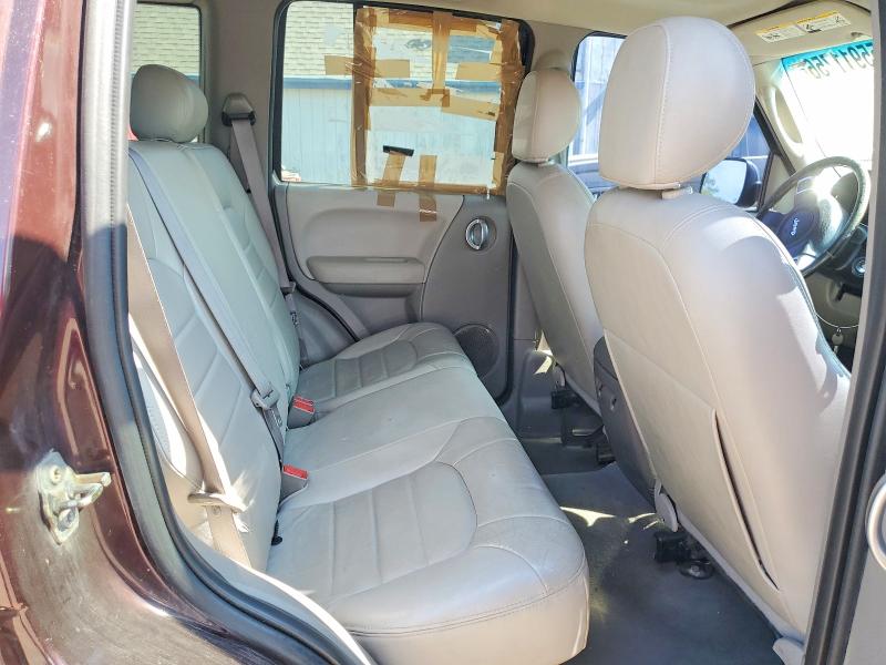 55911756 :رقم المزاد ، 1J4GL58K54W137960 vin ، 2004 Jeep Liberty مزاد بيع