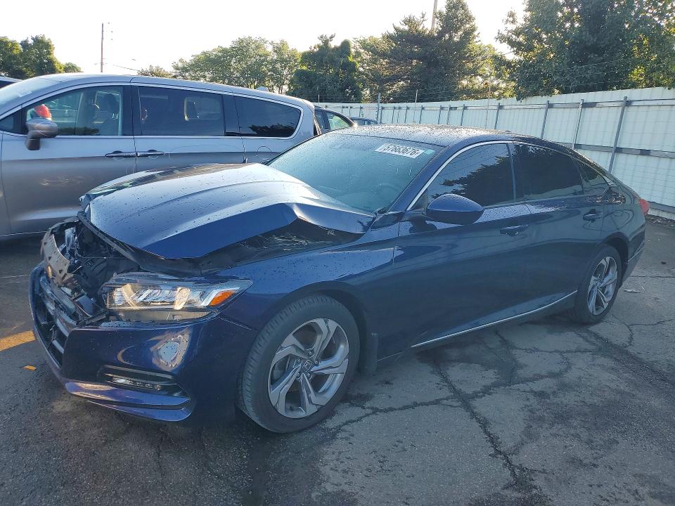 Продажа на аукционе авто 2019 Honda Accord, vin: 1HGCV1F44KA110434, номер лота: 57663676