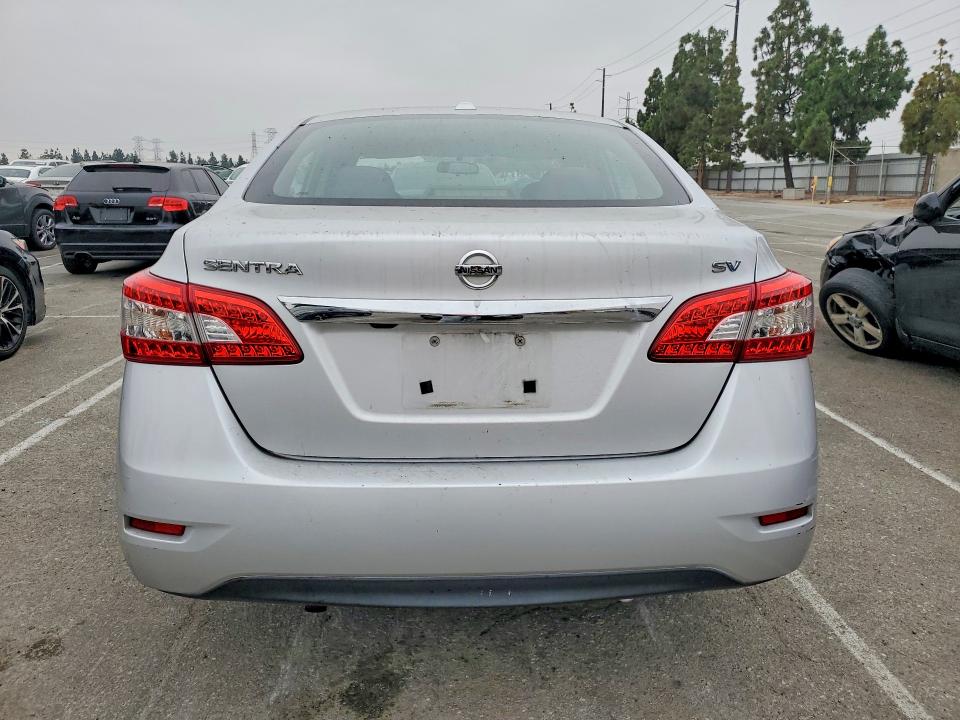 Продажа на аукционе авто 2015 Nissan Sentra, vin: 3N1AB7APXFL680295, номер лота: 57961706