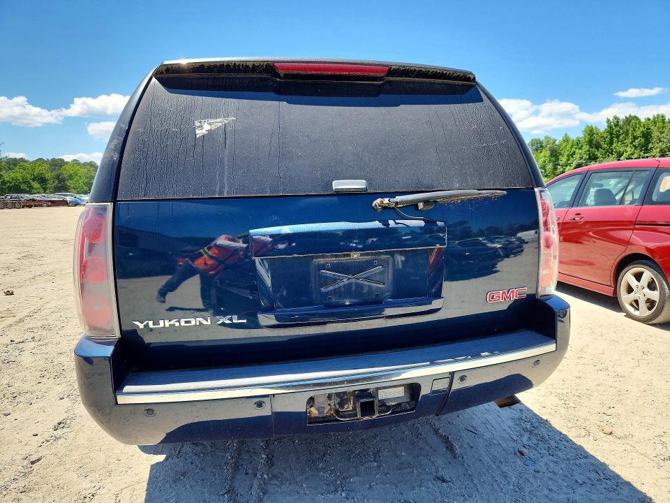 56023756 :رقم المزاد ، 1GKFK66827J272224 vin ، 2007 Gmc Yukon Xl مزاد بيع