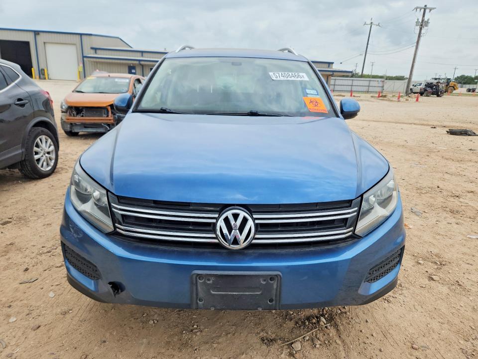 2017 Volkswagen Tiguan მანქანა იყიდება აუქციონზე, vin: WVGRV7AX1HK004485, აუქციონის ნომერი: 57408466