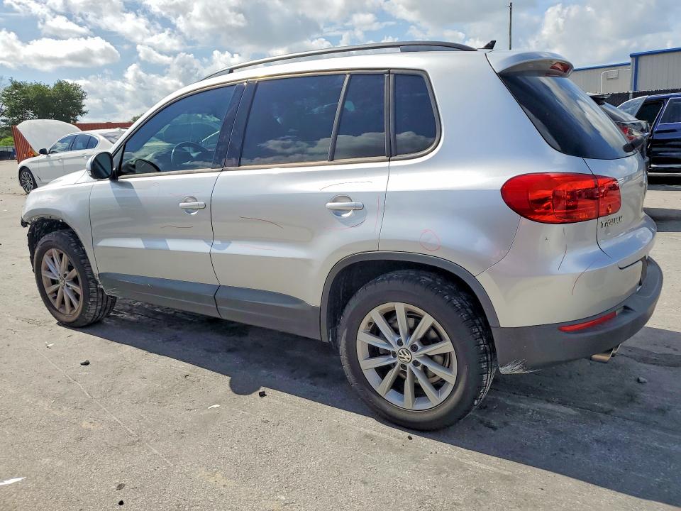 56329816 :رقم المزاد ، WVGAV7AX6FW591947 vin ، 2015 Volkswagen Tiguan مزاد بيع