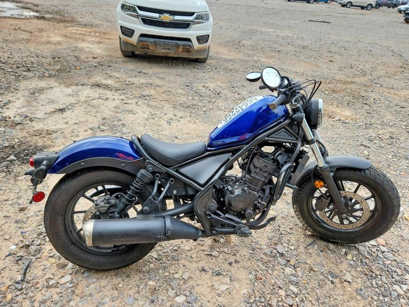 2022 Honda Cmx300 მანქანა იყიდება აუქციონზე, vin: MLHNC5302N5500206, აუქციონის ნომერი: 56642266