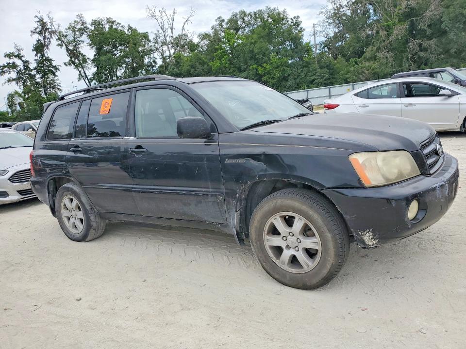 56069166 :رقم المزاد ، JTEGF21A620045071 vin ، 2002 Toyota Highlander مزاد بيع