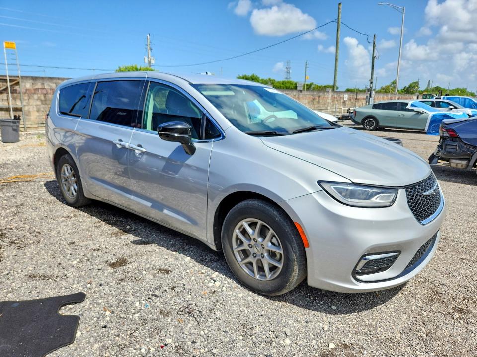 Продаж на аукціоні авто 2024 Chrysler Pacifica, vin: 2C4RC1BG0RR182865, номер лоту: 58815506