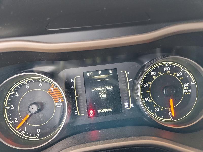 58535086 :رقم المزاد ، 1C4PJMCS9GW270318 vin ، 2016 Jeep Cherokee مزاد بيع