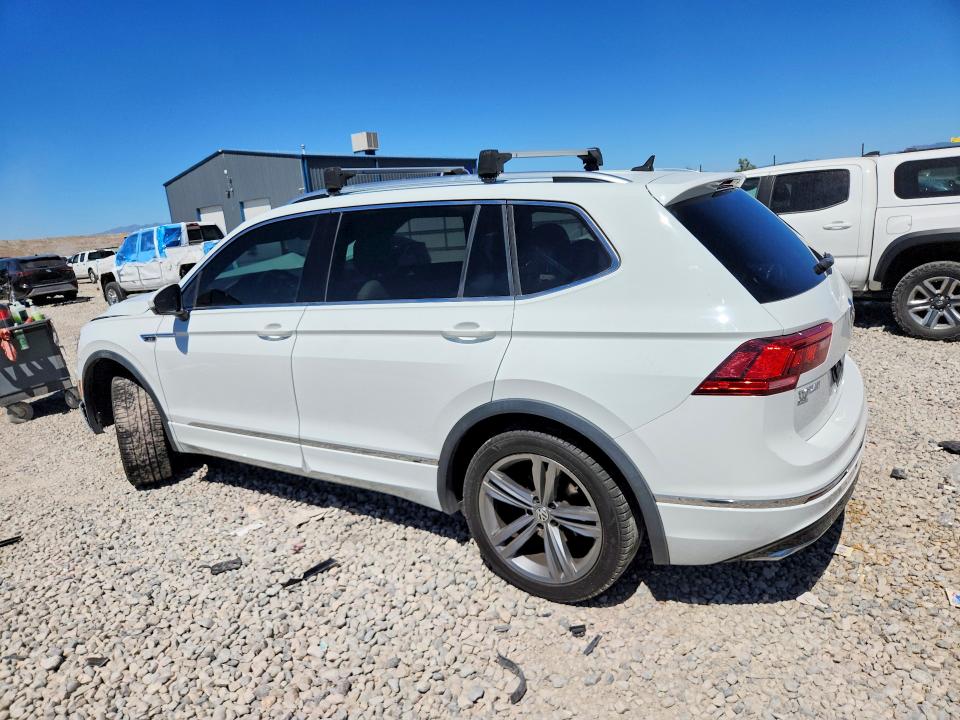 57675036 :رقم المزاد ، 3VV2B7AX4JM163533 vin ، 2018 Volkswagen Tiguan مزاد بيع