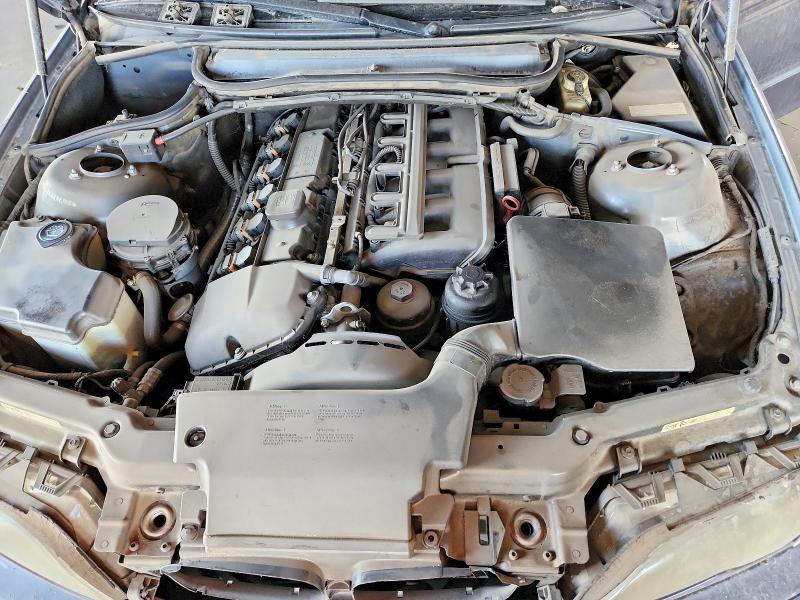 55374436 :رقم المزاد ، WBAEV53402KM17707 vin ، 2002 Bmw 330 مزاد بيع