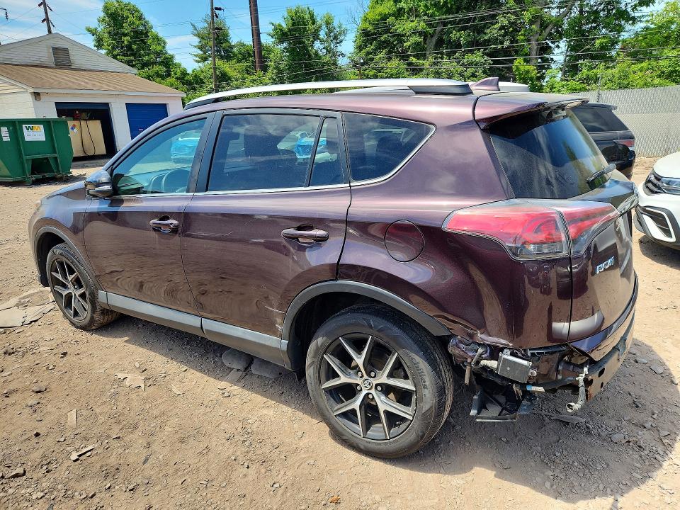 2018 Toyota Rav4 მანქანა იყიდება აუქციონზე, vin: 2T3JFREV0JW757909, აუქციონის ნომერი: 55785466