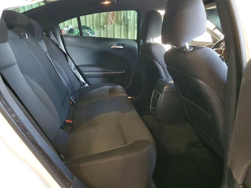 56617246 :رقم المزاد ، 2C3CDXBG5FH751642 vin ، 2015 Dodge Charger مزاد بيع