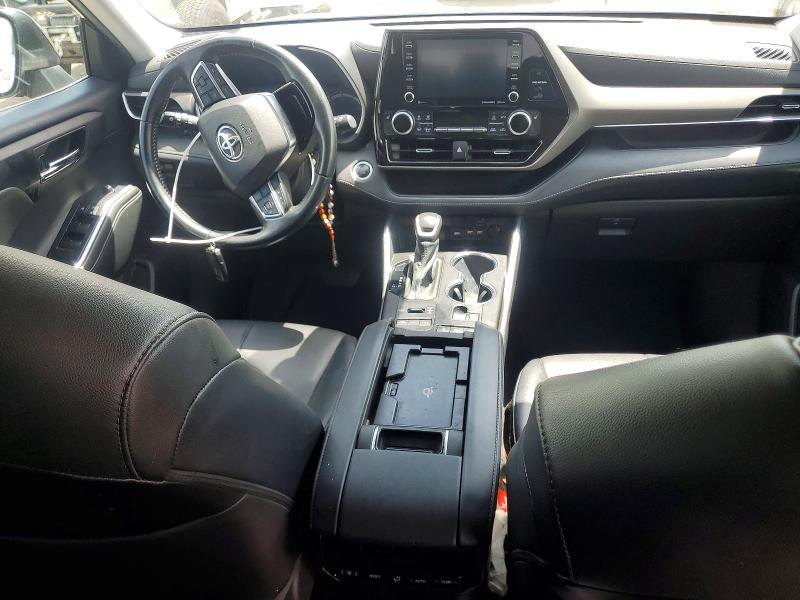 58899496 :رقم المزاد ، 5TDGZRBH0MS533268 vin ، 2021 Toyota Highlander مزاد بيع