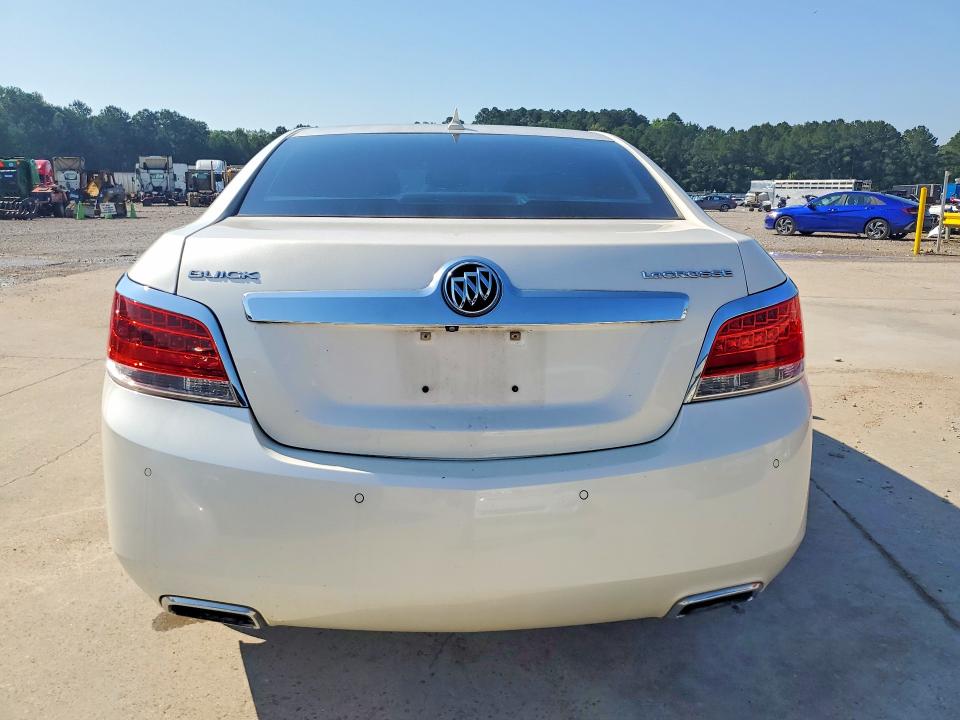 55532836 :رقم المزاد ، 1G4GF5E3XDF200279 vin ، 2013 Buick Lacrosse مزاد بيع
