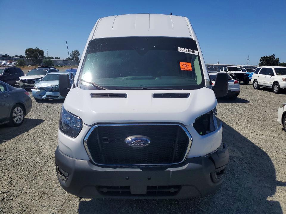 55821046 :رقم المزاد ، 1FTBW3X85NKA17781 vin ، 2022 Ford Transit مزاد بيع