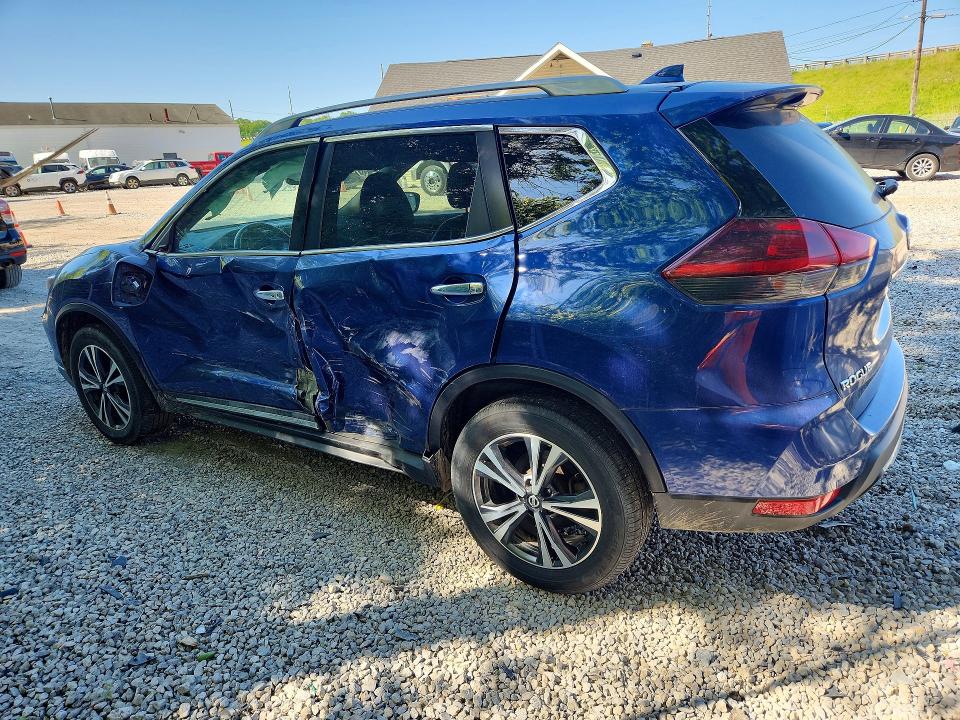 Продажа на аукционе авто 2018 Nissan Rogue, vin: 5N1AT2MV8JC793184, номер лота: 55587176