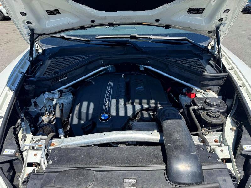 56421406 :رقم المزاد ، 5UXZV4C53D0E11293 vin ، 2013 Bmw X5 مزاد بيع