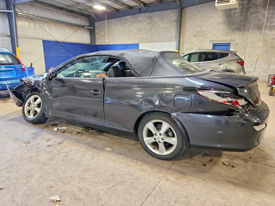 57029976 :رقم المزاد ، 4T1FA38P08U136056 vin ، 2008 Toyota Camry Solara مزاد بيع