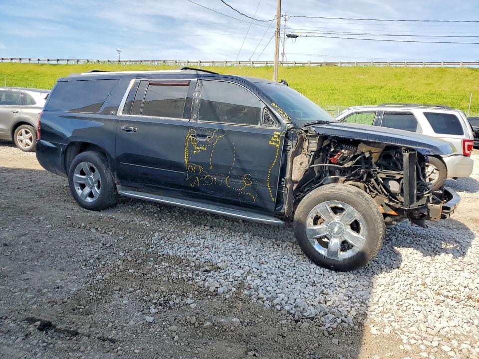 Продажа на аукционе авто 2016 Chevrolet Suburban, vin: 1GNSKJKC3GR109114, номер лота: 56031446