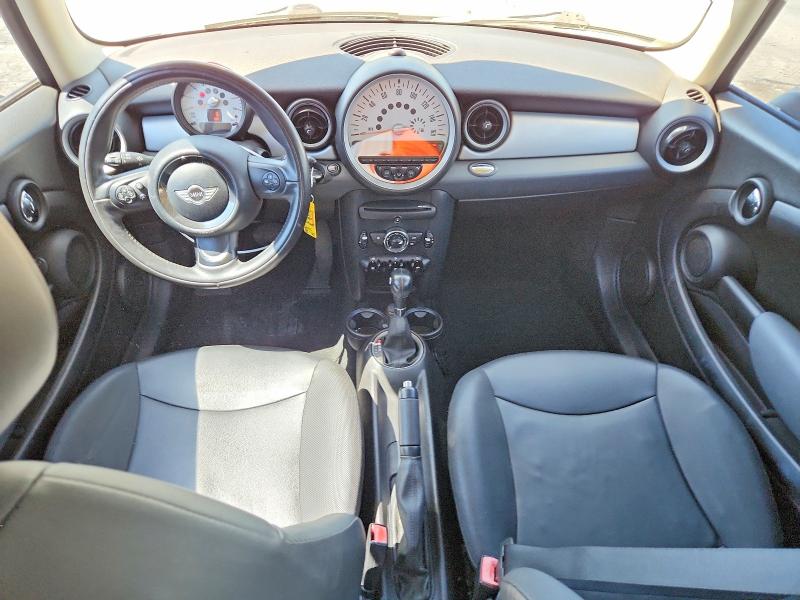Продажа на аукционе авто 2011 Mini Cooper, vin: WMWSU3C59BT096957, номер лота: 57552876