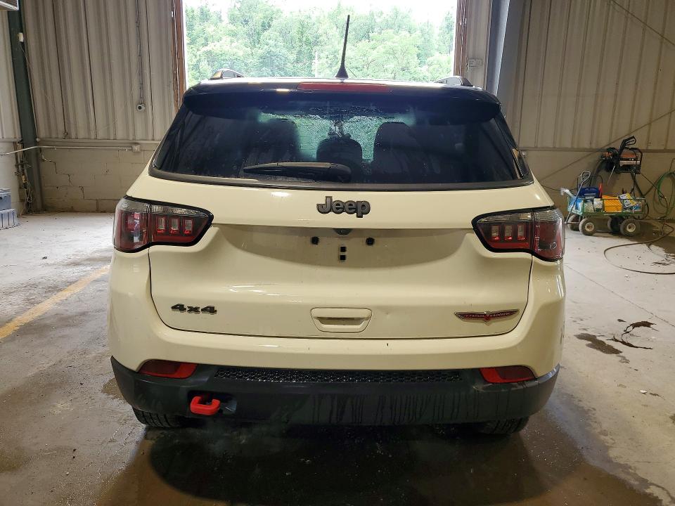 55719296 :رقم المزاد ، 3C4NJDDB5KT721782 vin ، 2019 Jeep Compass مزاد بيع