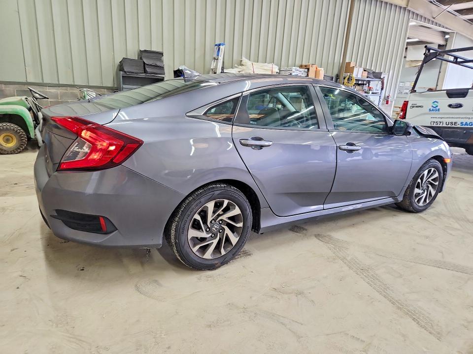 Продажа на аукционе авто 2018 Honda Civic, vin: 2HGFC2F77JH513083, номер лота: 57477766