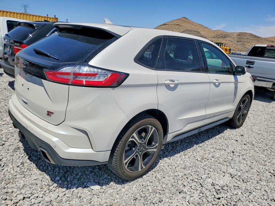 57186256 :رقم المزاد ، 2FMPK4AP9KBC21900 vin ، 2019 Ford Edge مزاد بيع