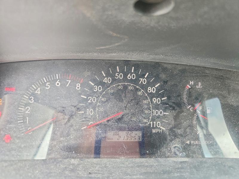 56356476 :رقم المزاد ، 1NXBR30E15Z392185 vin ، 2005 Toyota Corolla مزاد بيع