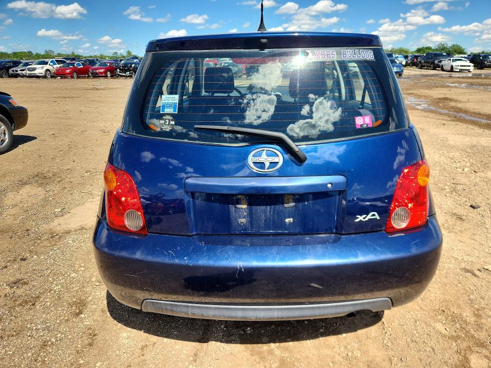 57323126 :رقم المزاد ، JTKKT624040077503 vin ، 2004 Scion Xa مزاد بيع