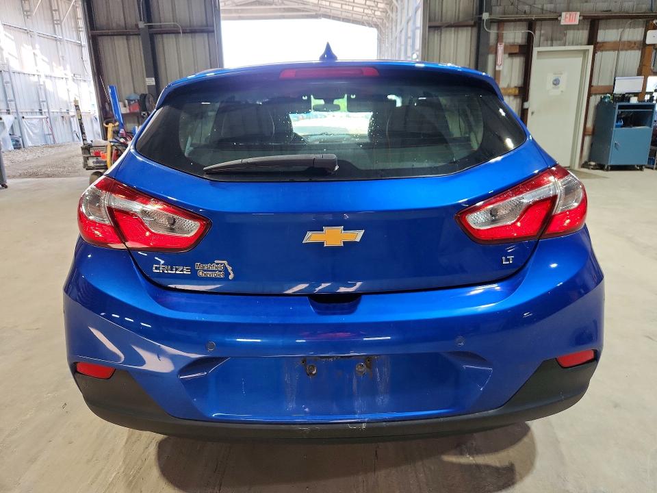 85611455 :رقم المزاد ، 3G1BE6SM7KS587525 vin ، 2019 Chevrolet Cruze مزاد بيع