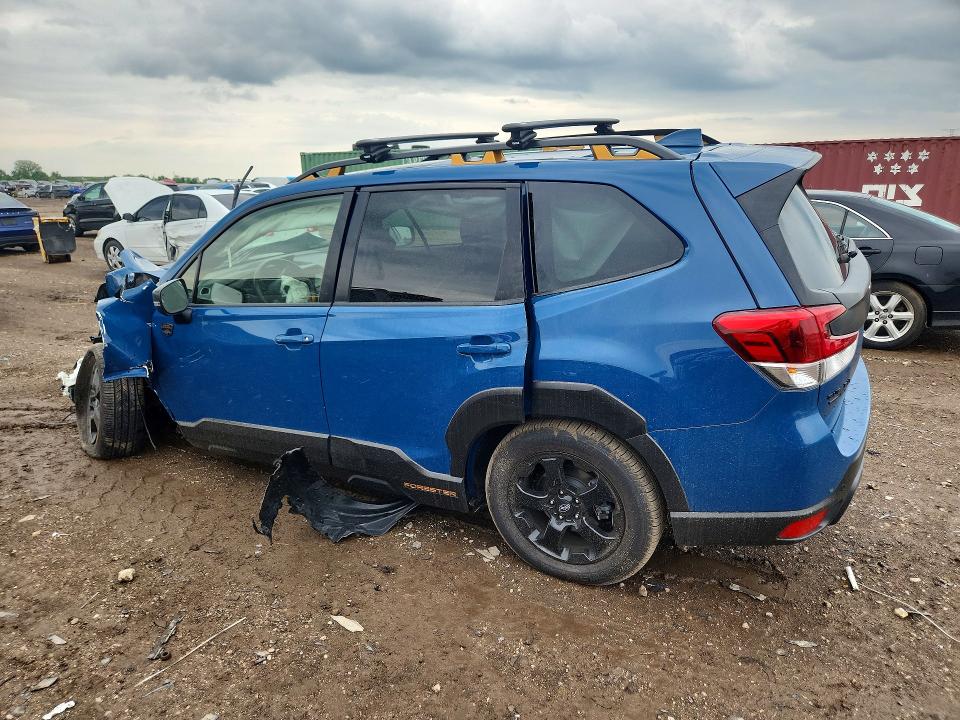 56112116 :رقم المزاد ، JF2SKAMC0NH423247 vin ، 2022 Subaru Forester مزاد بيع