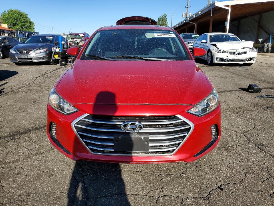 2017 Hyundai Elantra მანქანა იყიდება აუქციონზე, vin: 5NPD84LF0HH137472, აუქციონის ნომერი: 56280046