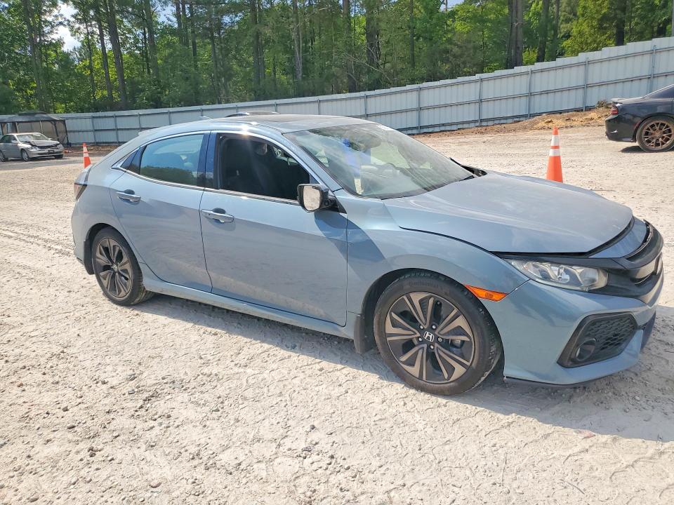 56870936 :رقم المزاد ، SHHFK7H53JU211837 vin ، 2018 Honda Civic مزاد بيع