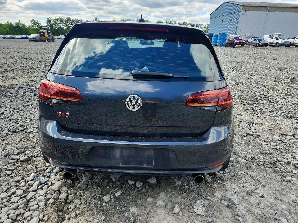 57194686 :رقم المزاد ، 3VW447AU8HM050506 vin ، 2017 Volkswagen Gti مزاد بيع